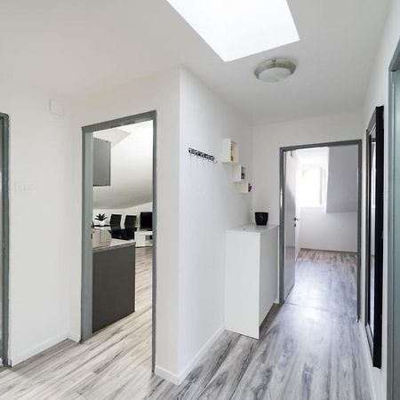 City Center Mayess Aparment Задар Екстер'єр фото